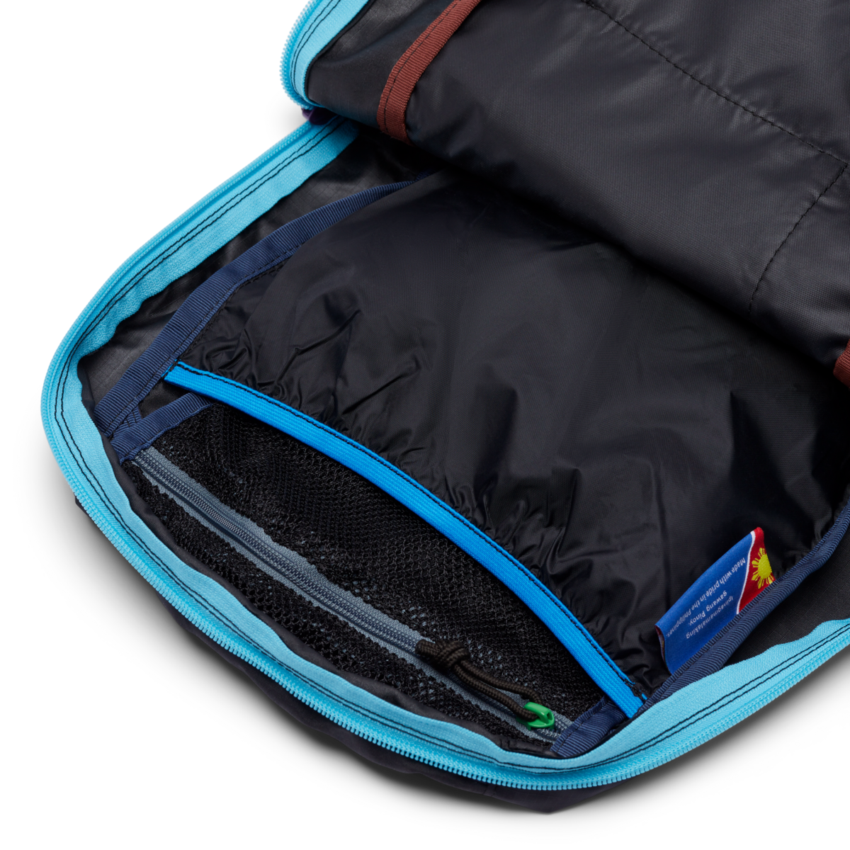 Batac 16L Daypack - Del Día Dark – Cotopaxi