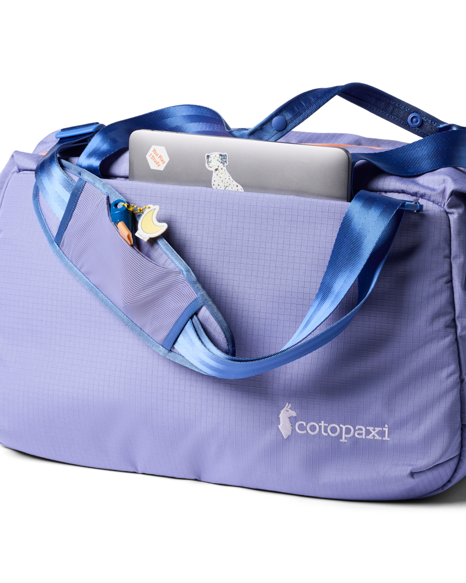 Cotopaxi Viaje 35L Travel Duffel Bag in Aster