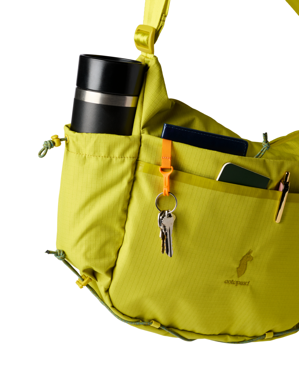 Viaje 12L Shoulder Bag — view 3 of 10