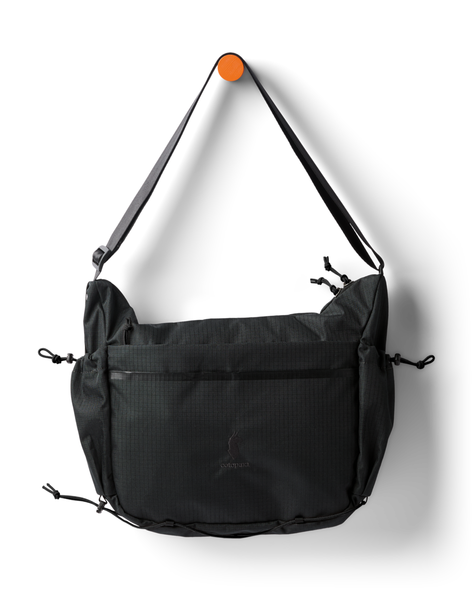 Viaje 12L Shoulder Bag — view 8 of 10