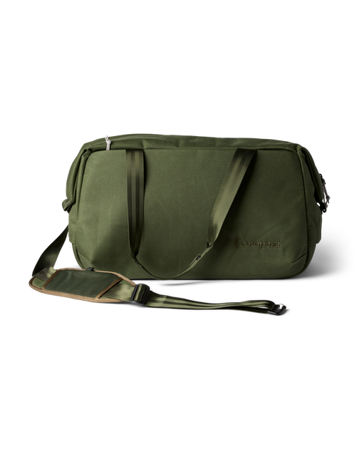 cotopaxi chumpi 35l travel duffel bag Reisetasche Del Dia Interior and exterior pockets provide organization and quick location of smaller items Cotopaxi Classics Viaje 35L Travel