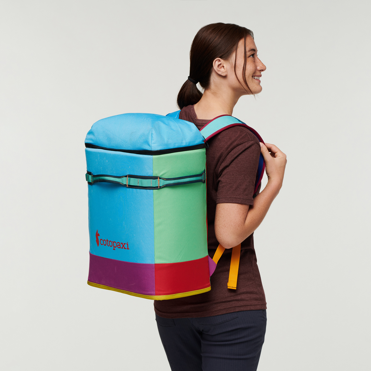 Hielo 24L Cooler Backpack - Del Día — view 7 of 8